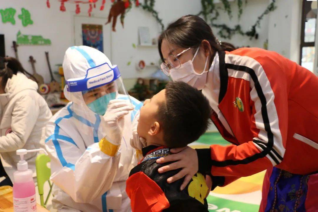 大连昨增本土52例:34例是大学生,大连大学生疫情-第2张图片