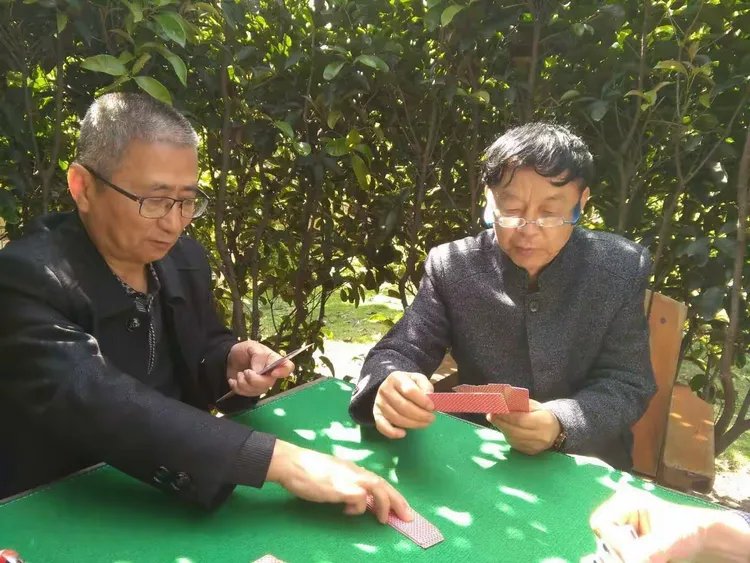 分享实测“欢聚斗地主水鱼透视怎么开	”开挂辅助脚本+详细开挂安装教程-第1张图片