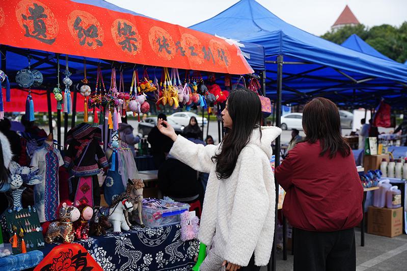 开挂辅助工具“WePoker开挂辅助软件靠谱吗”详细分享装挂步骤教程-第2张图片