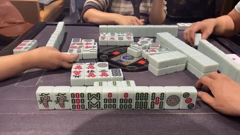 我来教大家“手机贵州捉鸡麻将开挂神器”(曝光透视必备猫腻)-第1张图片