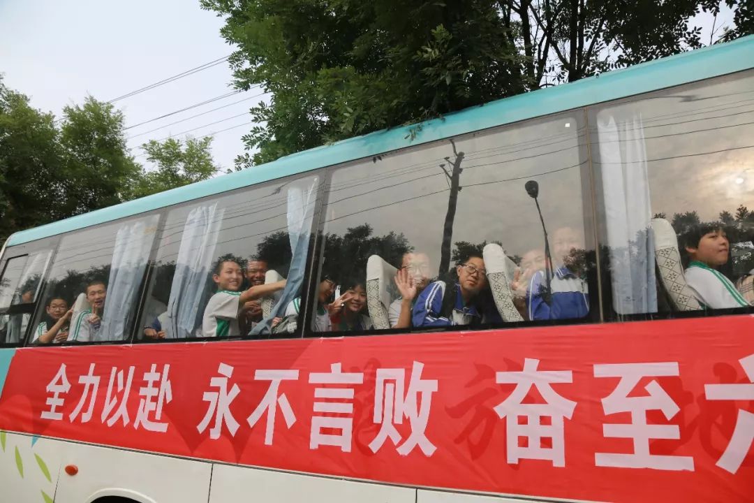 一键必胜“中至讨赏开挂”科技辅助神器手机版教程-第1张图片