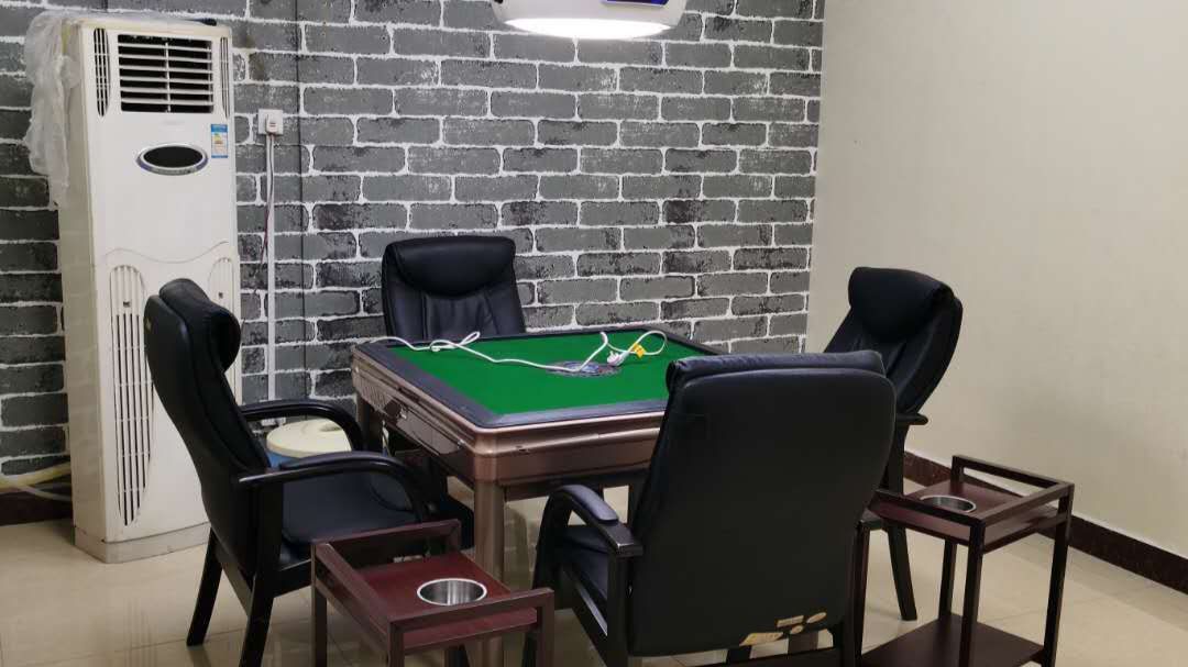 独家实测“欢乐龙城棋牌免费挂	”开挂神器{透视辅助}全揭秘-第2张图片