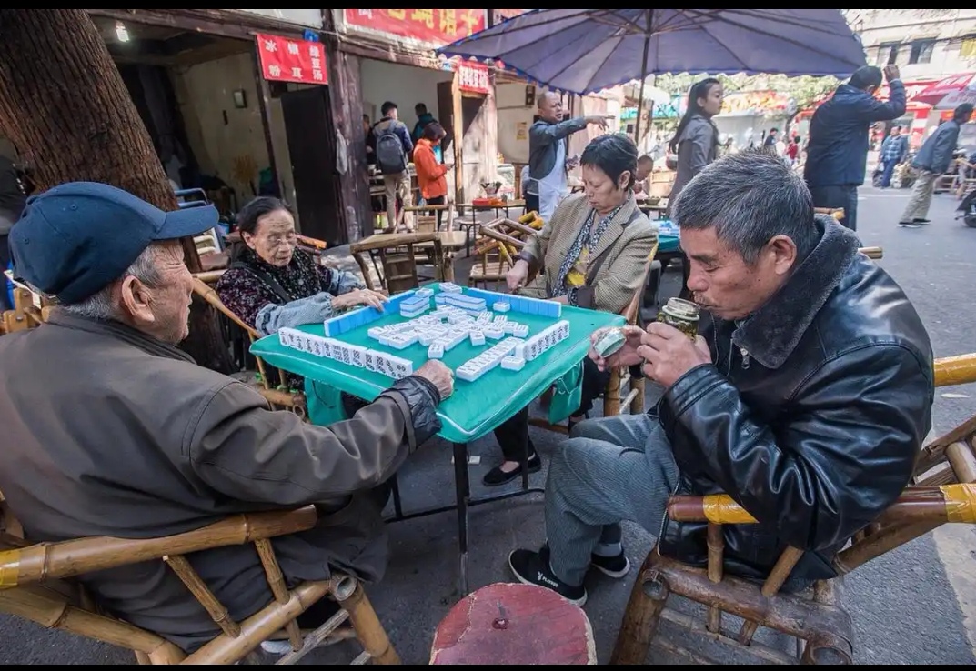 分享实测“雀神广东麻将助赢神器购买”开挂辅助脚本+详细开挂安装教程-第2张图片