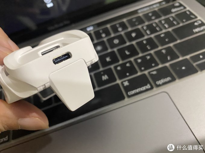 开挂辅助工具“pokemmo辅助软件”详细透视辅助教程官方正版下载-第2张图片