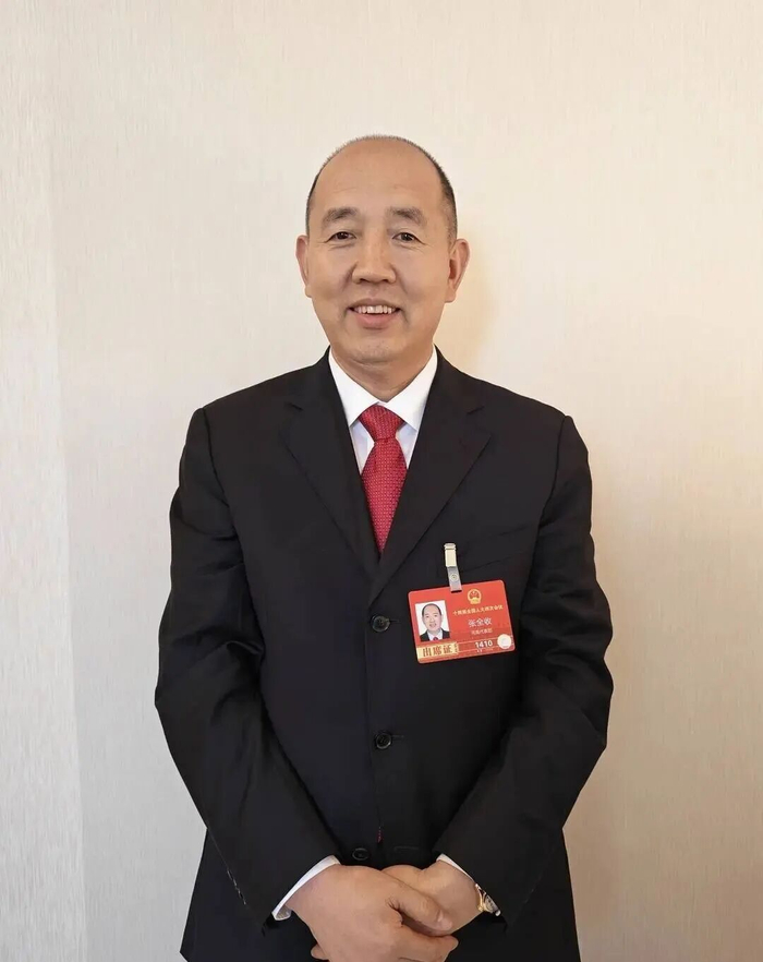 实测分享“手机十三张万能开挂器	”详细开挂安装教程-第1张图片