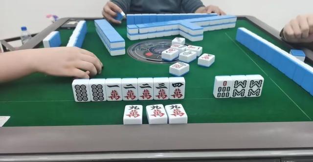 使用分享!全民内蒙古麻将免费挂	”详细开挂玩法-第1张图片