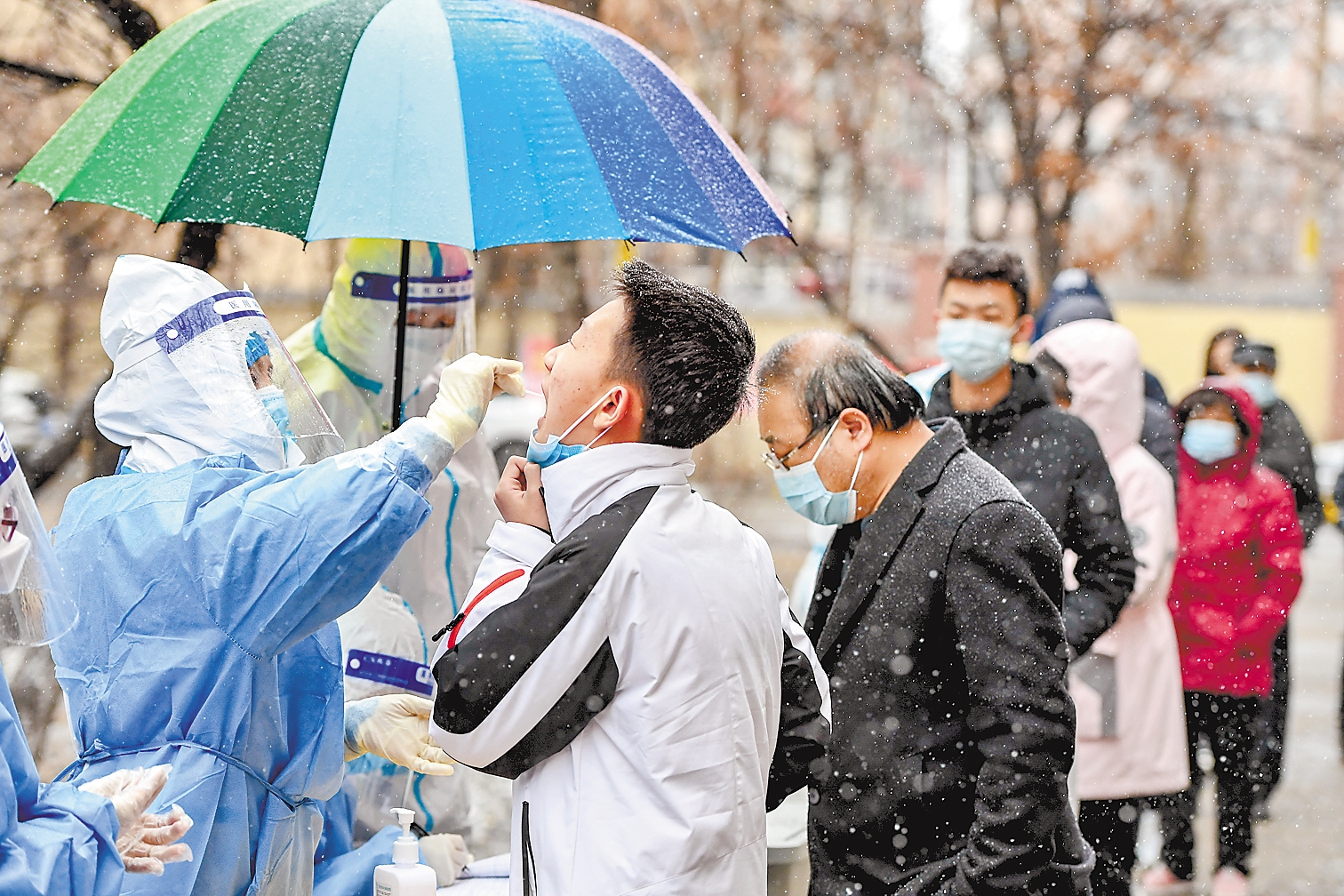 【吉林省新增感染超2000官方解答/吉林省新增几例病例】-第2张图片